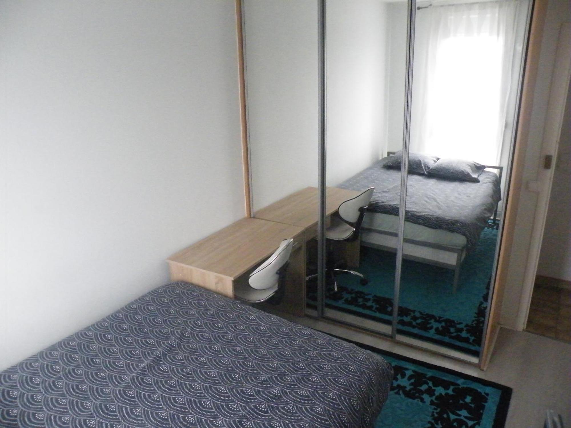 F2 De 30m2 Moin Cher A 25 Min De Paris Jusqu'a 5 Personnes
